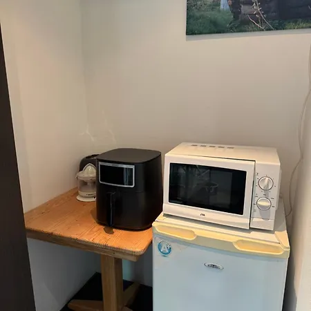 Bij Flora 住宿加早餐酒店 4*