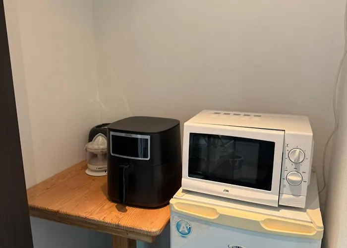 Bij Flora 住宿加早餐酒店 4*